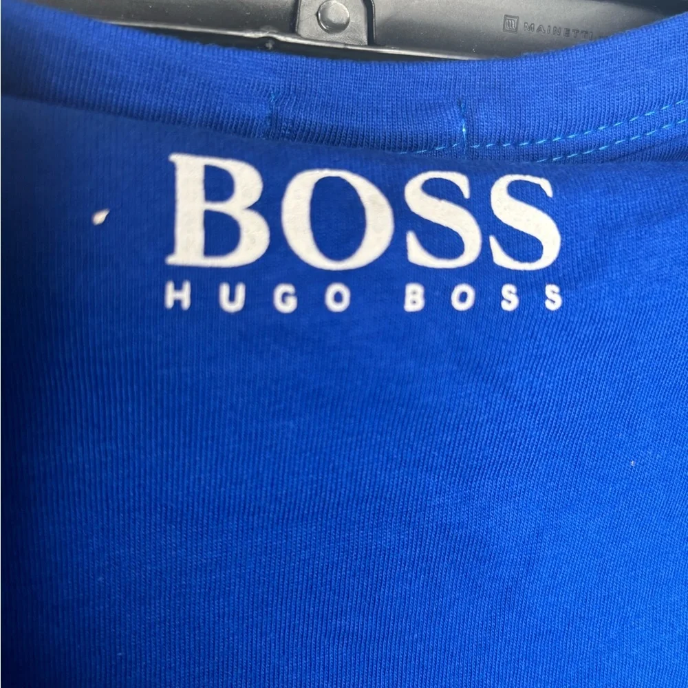 Hugo boss shirt - Picture 5 of 6